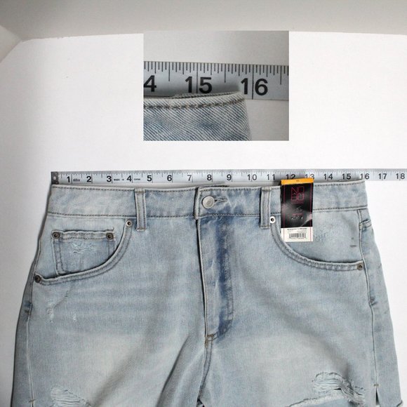 No Boundaries Junior Size 11 Light Wash High Rise Destructed Midi Shorts & Stain - Picture 6 of 15